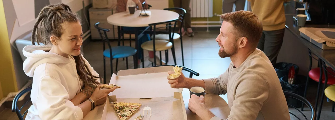 Erfolgsfaktor Mittagspause: so wichtig ist die tägliche Auszeit für Mitarbeitende und Unternehmen 